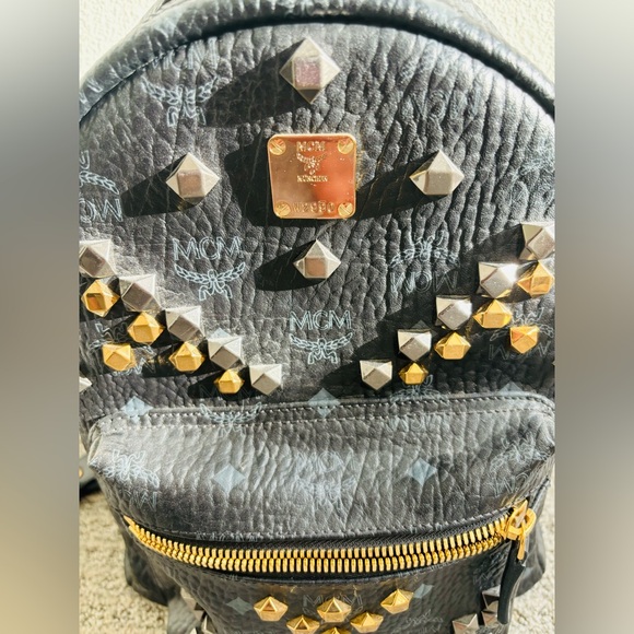 MCM Stark Leather Backpack - Picture 3 of 7